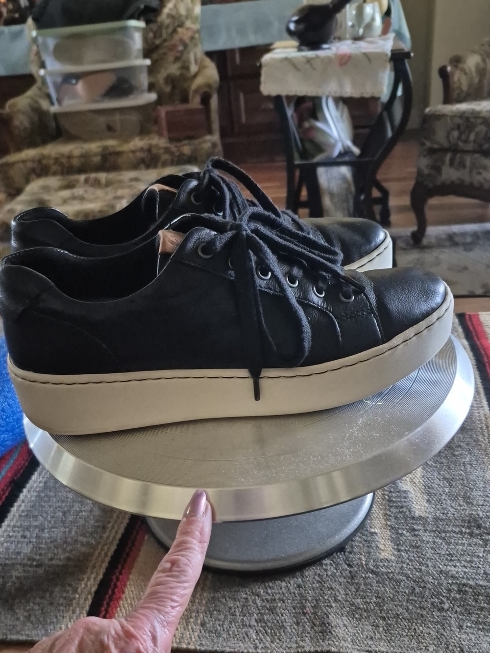 Born "Mira" Black Leather Lace Up Platform Sneaker With 2" Sole. Sz.9M(#738S)